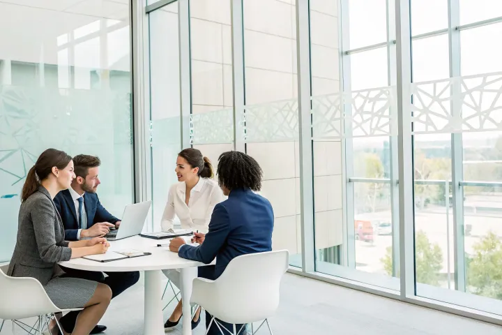 A Simple 7-Step Sales Process for Small Sales Teams